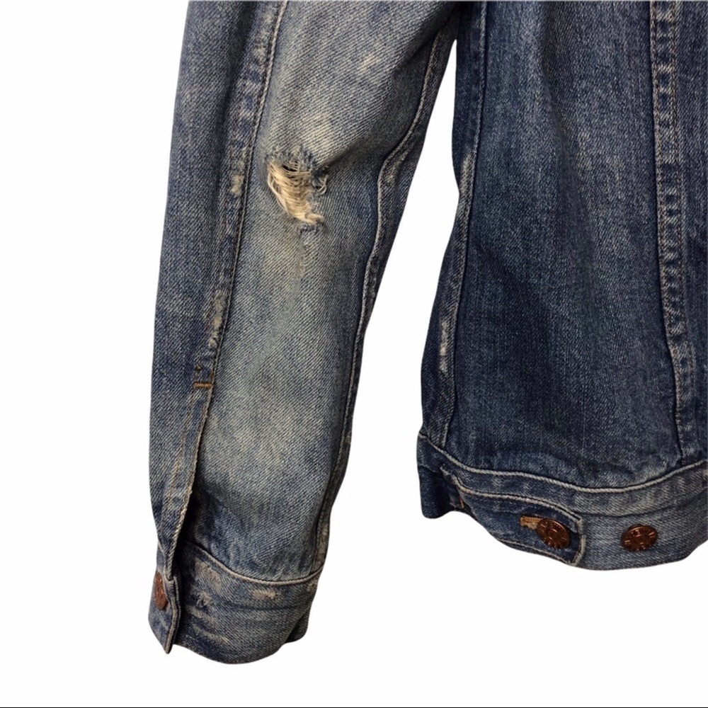 Madewell The Jean Jacket Ellery Wash Size Small Distressed Denim Style C1778 - Picture 8 of 11